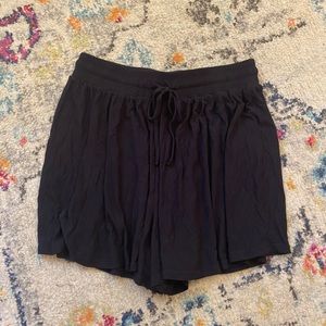 DOUBLE ZERO shorts